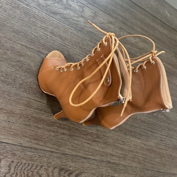NWT BURJU Moment Nude Open Toe Lace Up Ankle Boots | Size 5.5 - Picture 6 of 12